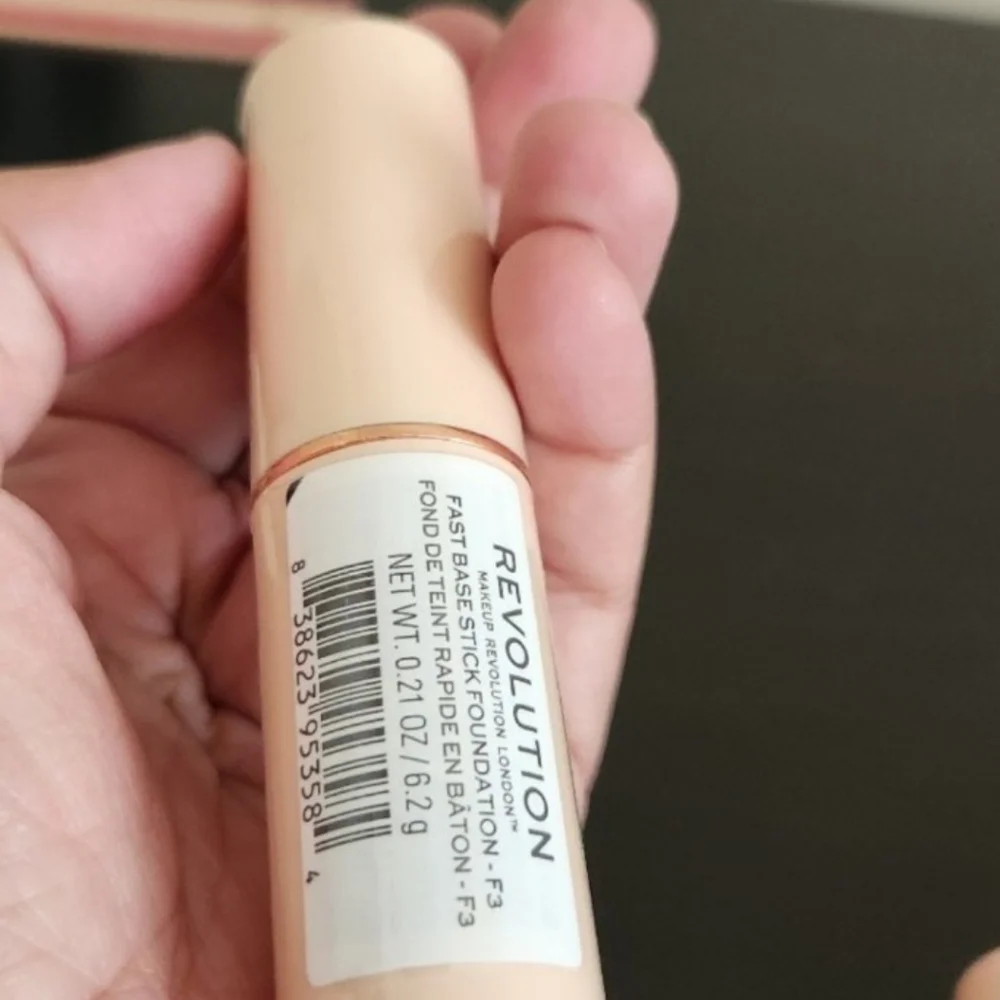 5 Makeup Revolution Fast Base Stick Foundations
